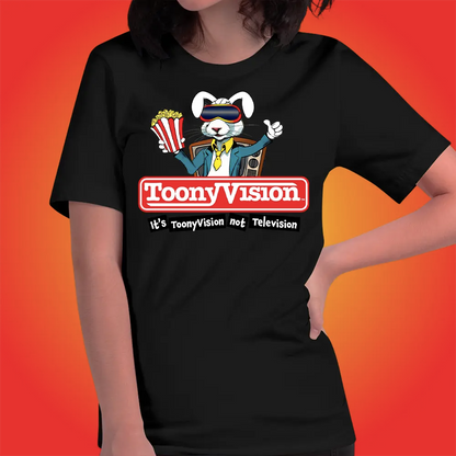 Mujer vistiendo playera negra premium ToonyVision Studios con logo oficial y corte femenino.